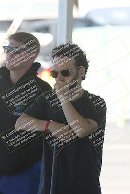 media/Oct-30-2025-Racers Edge (Thu) [[dabbdaf680]]/1-Around the Pits- Track Walk/